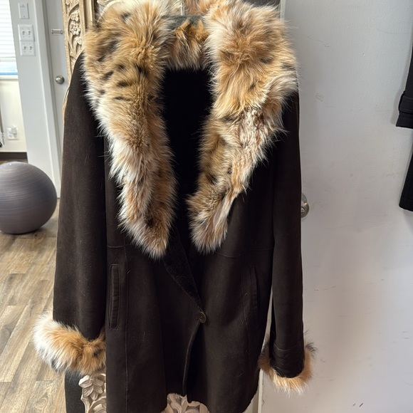 Blue duck chocolate brown suede shearling. Dyed fox trim Gorgeous!!!! - Picture 3 of 5